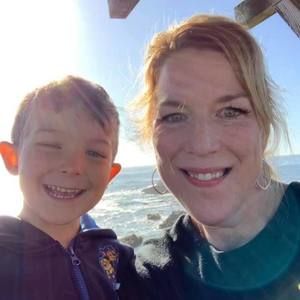 Meet your Posher, April